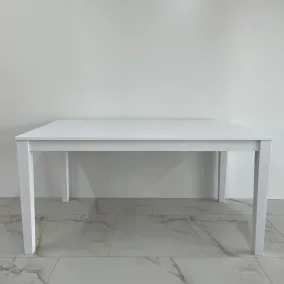 Masa Karen Alb
