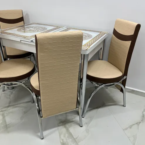 Комплект из небольшого столика из белого мрамора со стеклянной столешницей и 4 бежево-коричневых кожаных стульев