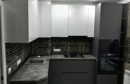 Bucătării la comandă: de unde începe casa inteligentă