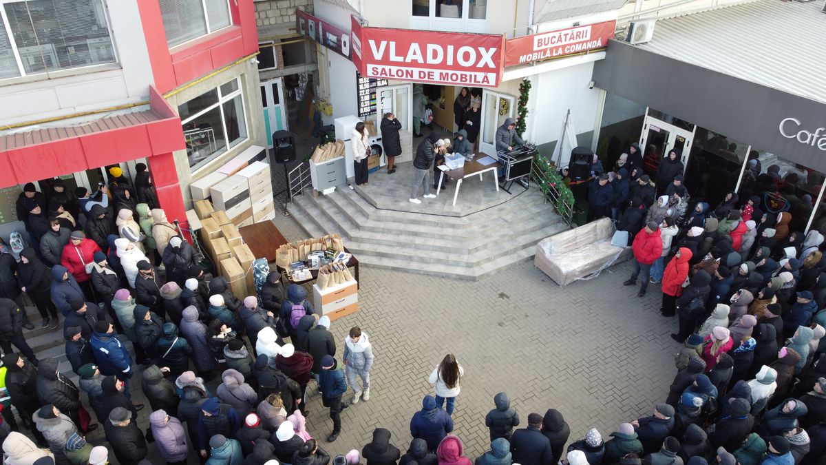 Кто станет счастливым обладателем дивана от производителя мебели фабрики Vladiox?